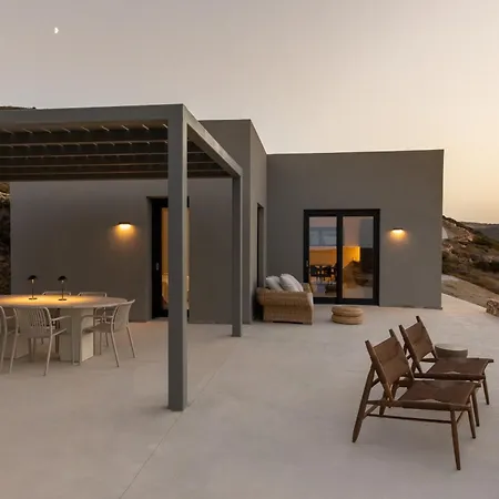 Moonhouse Paros Villa