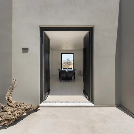 Moonhouse Paros * Kostos