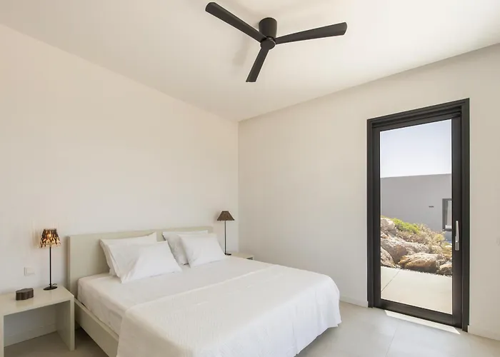 Villa Moonhouse Paros Kostos