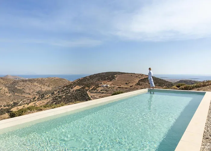 Moonhouse Paros Villa